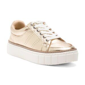 VINCE CAMUTO Randay Sneakers